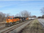 BNSF 3929 on 309